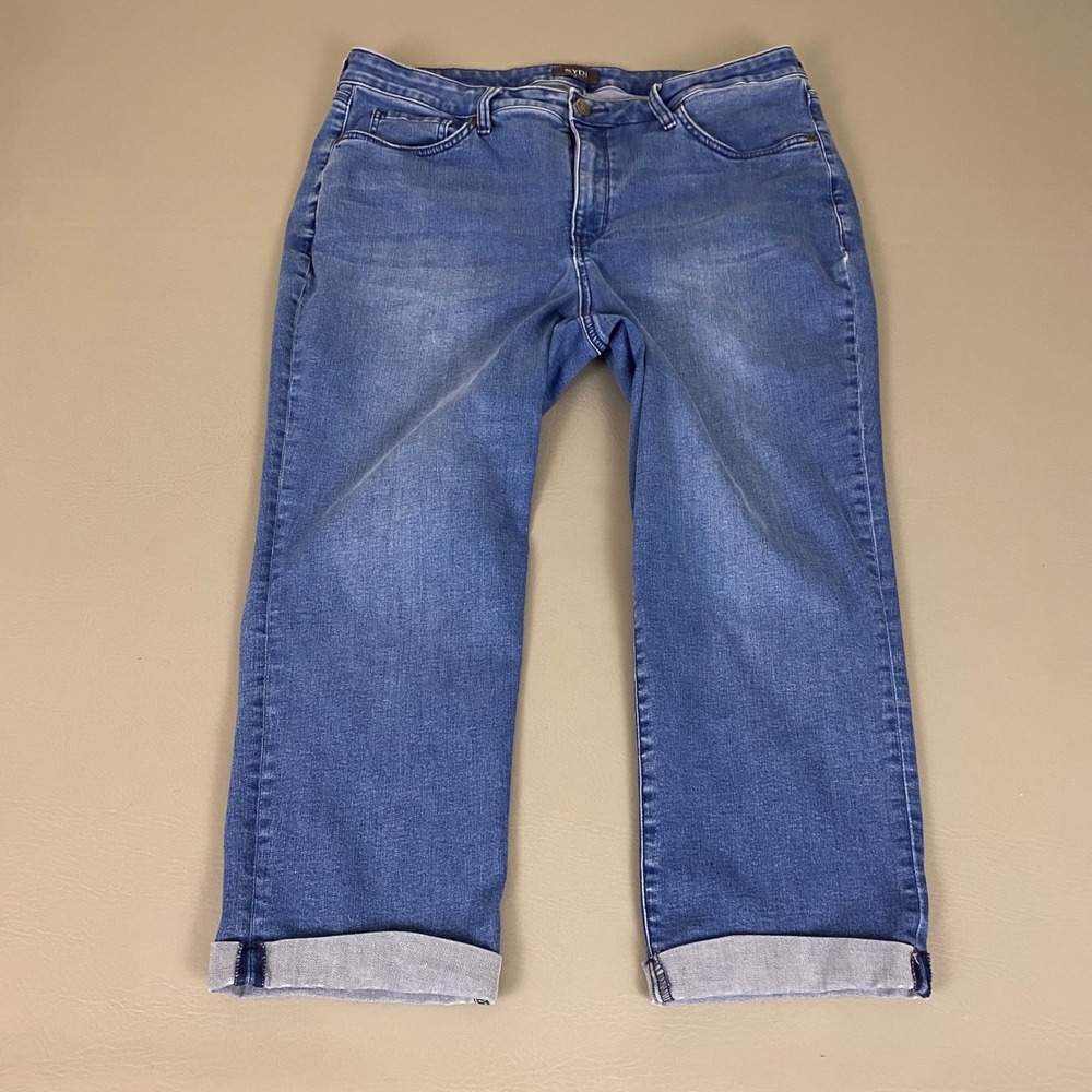 NYDJ Lift Tuck Capri Jeans Women's Plus Size 16W Blue Medium Wash Cuffed Denim *
